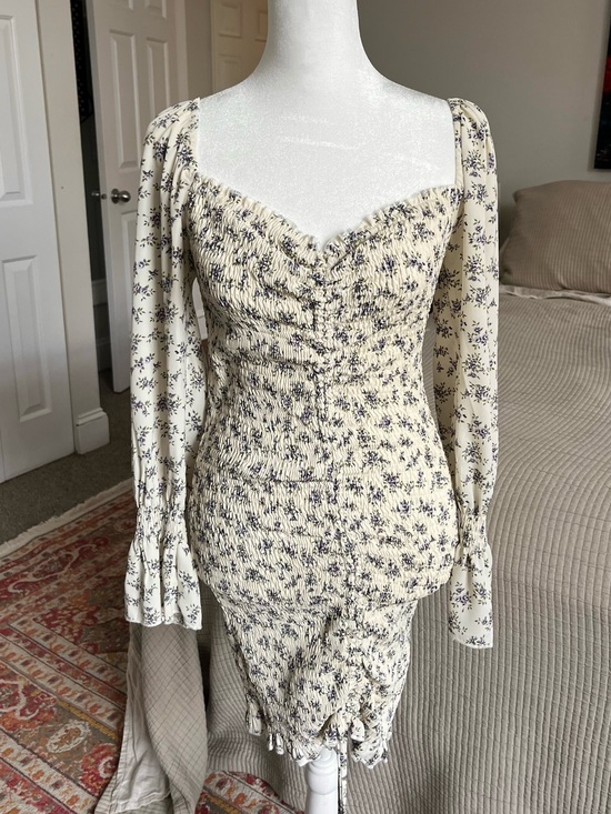 Dresses & Skirts - Smocked Floral Long-Sleeve Mini Dress - Cream/Purple